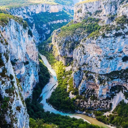 Hostel-elisee-perpignan * بيربينيو