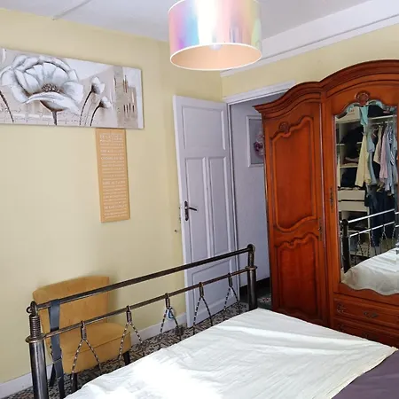 Hostel-elisee-perpignan بيت شباب
