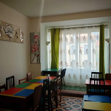 Hostel-elisee-perpignan Hostal Perpiñán