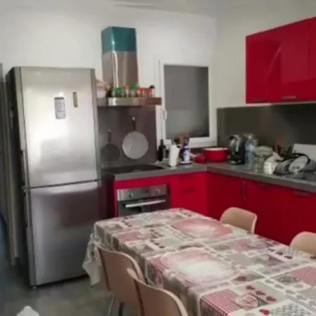 بيت شباب Hostel-elisee-perpignan بيربينيو