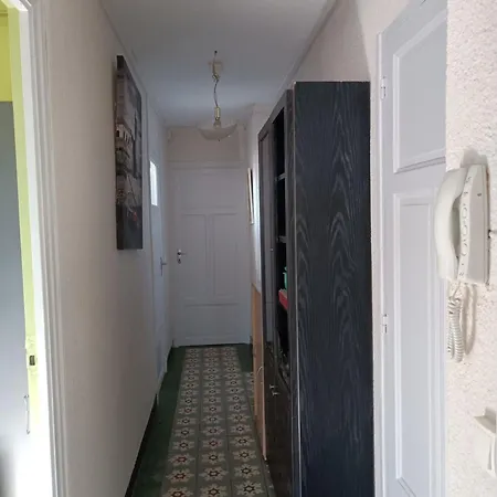 Hostel-elisee-perpignan بيت شباب *