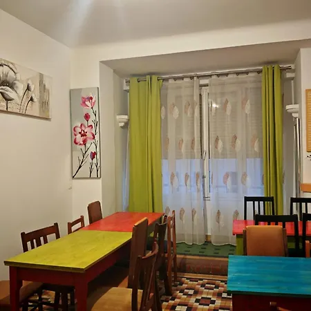 Hostel-elisee-perpignan Vandrerhjem