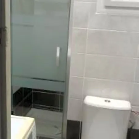 Hostel-elisee-perpignan بيت شباب *