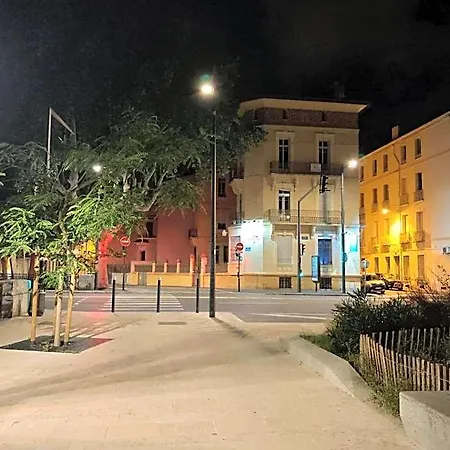 Hostel-elisee-perpignan * بيربينيو