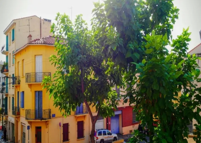 Hostel-élisée-perpignan *