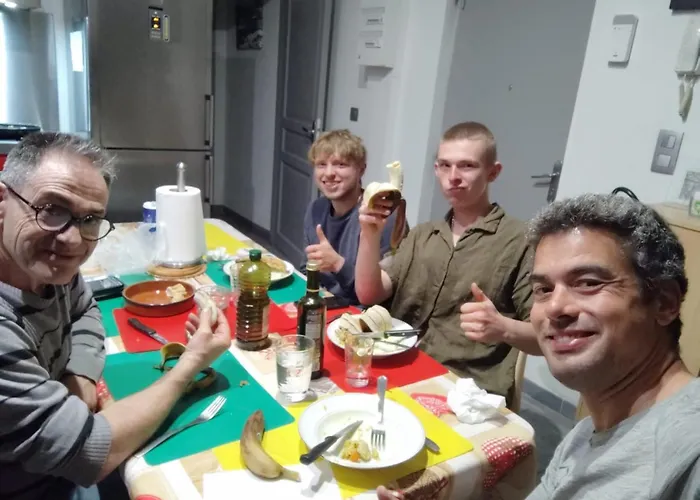 Hostel-élisée-perpignan *